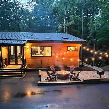 Вілла Modern Mountain Getaway With Hot Tub, Fire Pit Sautee Nacoochee Екстер'єр фото